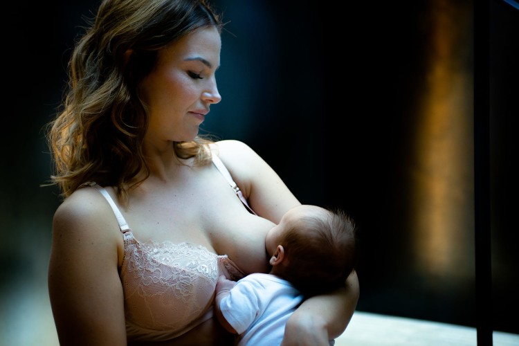 Temptation - Hotmilk - biustonosz - puder