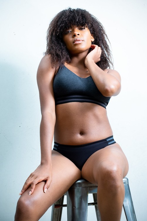 Elevate Multifit Bra - Hotmilk - biustonosz - czerń