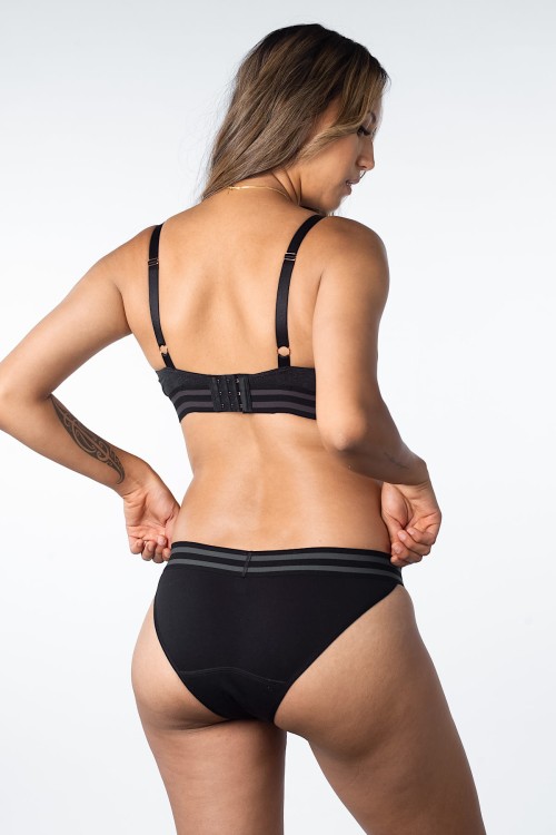 Elevate Multifit Bra - Hotmilk - biustonosz - czerń