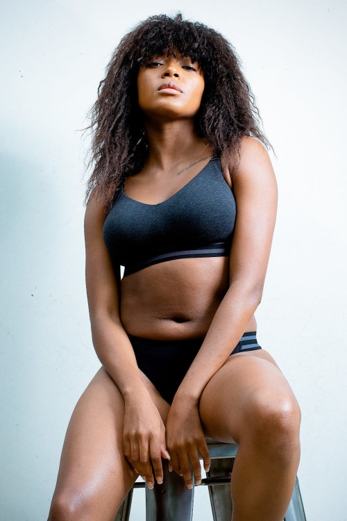 Elevate Multifit Bra - Hotmilk - biustonosz - czerń