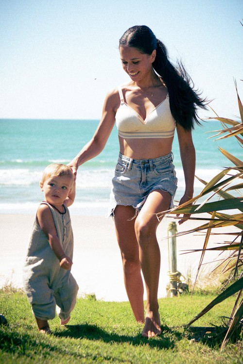 Elevate - Hotmilk - biustonosz bez fiszbin t-shirt - krem