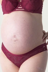 True Luxe - Hotmilk - figi - persian rose