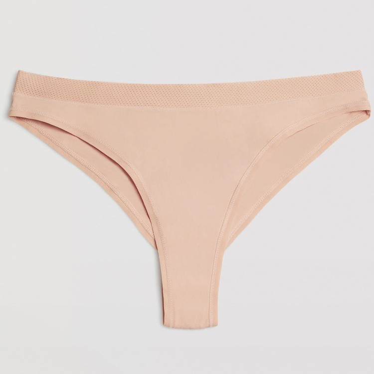 10121 - Ysabel Mora - figi midi - vanilla