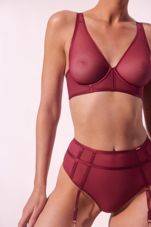 Sono - Alles - stringi z wysokim stanem - fuksja