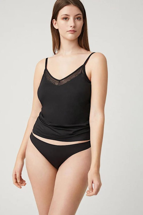 19670 - Ysabel Mora - figi mini - negro