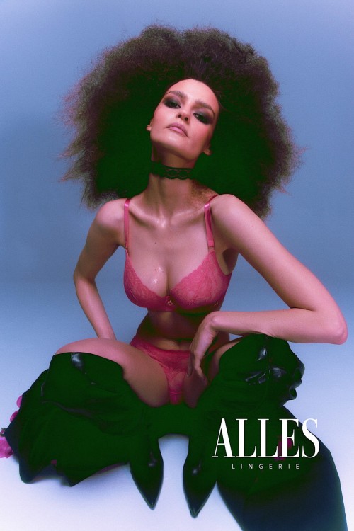 Coachella - Alles - biustonosz miękki M - róż